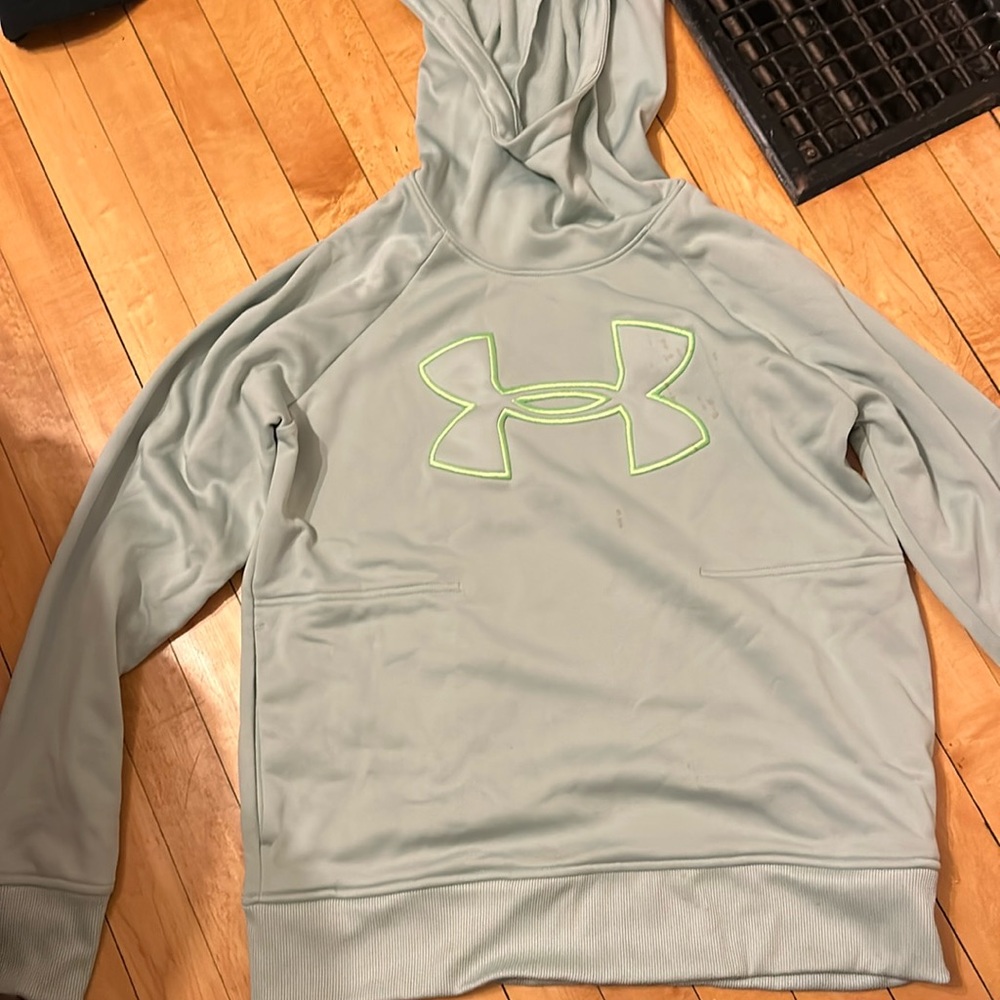 Mint Green Under Armor sweatshirt with hood size medium